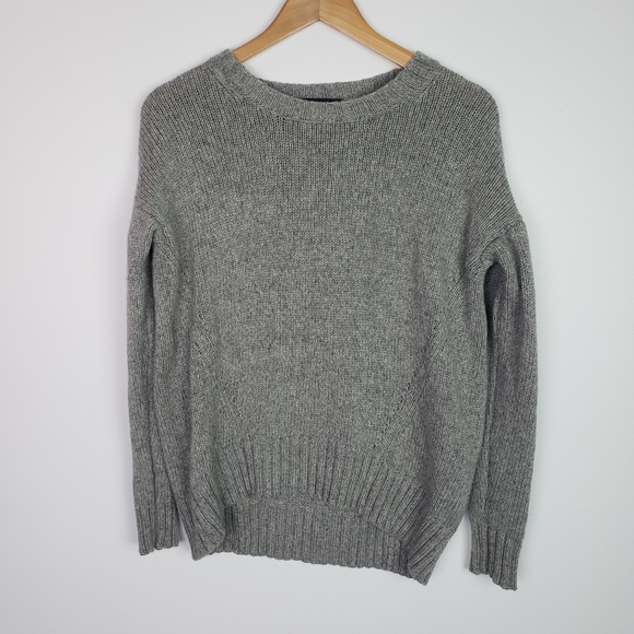 J. Crew Sweaters - J crew 40% wool gray pullover sweater FLAW